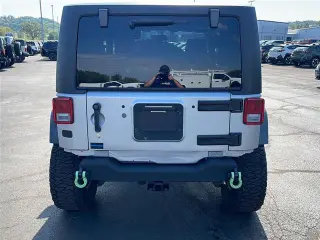 Jeep Wrangler 2015 4x4 Rubicon SUV 2p