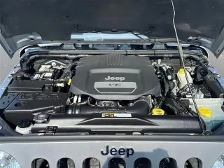 Jeep Wrangler 2015 4x4 Rubicon SUV 2p