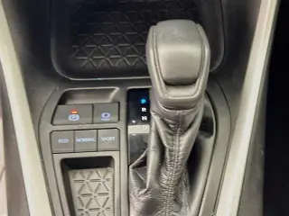 Toyota RAV4 2020 XLE 4dr SUV