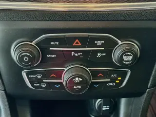 Dodge Charger 2017 R/T 4dr Sedán