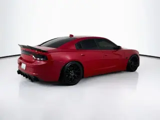 Dodge Charger 2017 R/T 4dr Sedán