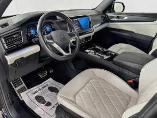 Volkswagen Atlas Cross Sport 2024 AWD SEL Premium R-Line 4Motion 4p SUV