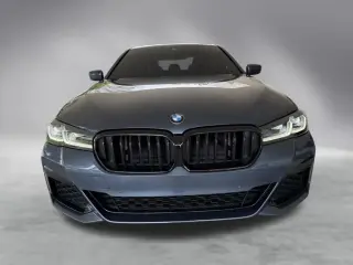 Sedán BMW 5 Series 2023 530i 4 puertas
