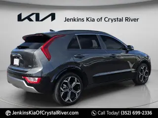 Kia Niro 2023 EX Touring 4p Crossover