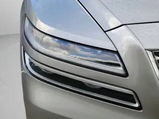 Genesis GV80 2021 AWD 2.5T 4dr SUV