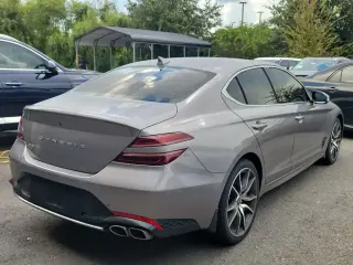 Genesis G70 2023 2.0T 4dr Sedan