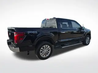 Ford F-150 2024 4x4 Lariat 4p SuperCrew 5.5 ft. SB