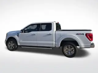 Ford F-150 2022 4x4 XLT 4p SuperCrew 5.5 ft. CB