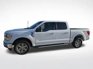 Ford F-150 2022 4x4 XLT 4p SuperCrew 5.5 ft. CB