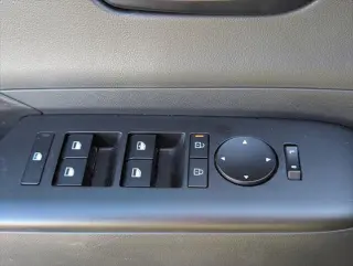 Hyundai KONA 2025 AWD SEL 4dr Crossover