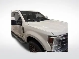 Ford F-250 Super Duty 2020 4x4 Lariat 4dr Crew Cab 6.8 ft. SB Pickup