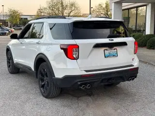 Ford Explorer 2023 AWD ST 4p SUV