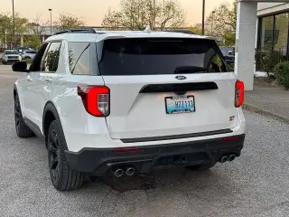 Ford Explorer 2023 AWD ST 4p SUV