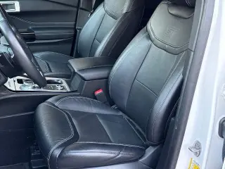 Ford Explorer 2023 AWD ST 4p SUV