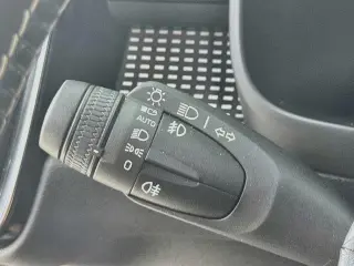 Volvo XC40 Recharge 2021 eAWD Puro Eléctrico P8 4p SUV