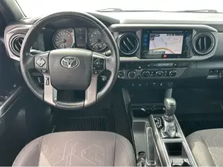 Toyota Tacoma 2016 4x4 SR V6 4dr Double Cab 5.0 ft SB
