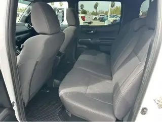 Toyota Tacoma 2016 4x4 SR V6 4dr Double Cab 5.0 ft SB