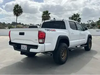 Toyota Tacoma 2016 4x4 SR V6 4dr Double Cab 5.0 ft SB