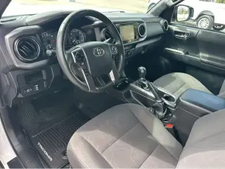 Toyota Tacoma 2016 4x4 SR V6 4dr Double Cab 5.0 ft SB