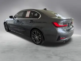 Sedán BMW 3 Series 2021 330i 4 puertas
