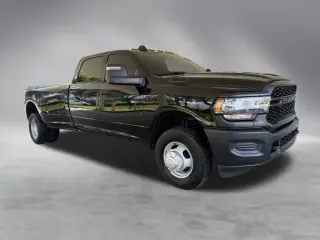Ram 3500 2023 4x4 Tradesman 4dr Crew Cab 8 ft. LB DRW Pickup
