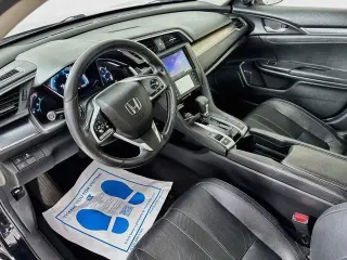 Honda Civic 2018 Touring 4dr Sedan
