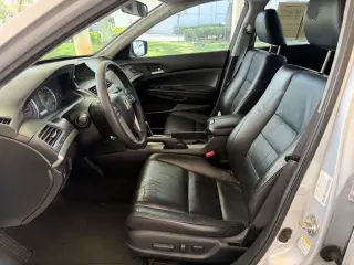 Honda Accord 2012 SE 4p Sedana