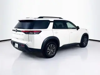 Nissan Pathfinder 2024 SV 4dr SUV