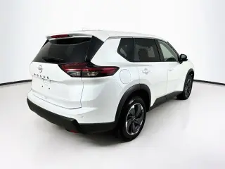 Nissan Rogue 2025 SV 4dr Crossover