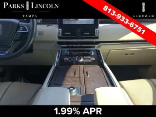 Lincoln Navigator 2021 4x4 Reserve 4dr SUV
