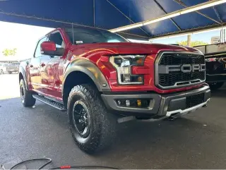 Ford F-150 2017 4x4 Raptor 4dr SuperCrew 5.5 ft. SB