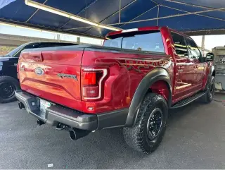 Ford F-150 2017 4x4 Raptor 4dr SuperCrew 5.5 ft. SB