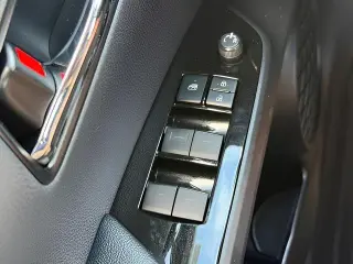 Toyota Prius Prime 2020 LE 4p Hatchback
