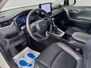 Toyota RAV4 2023 Limited 4p SUV