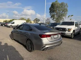 Kia Forte 2023 GT-Line 4dr Sedán