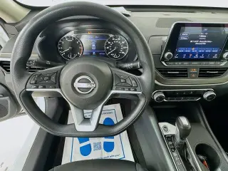 Nissan Altima 2025 2.5 SV 4dr Sedan