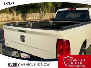 Ram 1500 Clásico 2023 4x2 Tradesman 2p Cubierta Regular 8 ft. LB Pickup