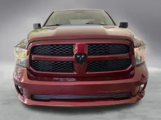 Ram 1500 2017 4x2 Express 4dr Crew Cab 5.5 ft. SB Pickup