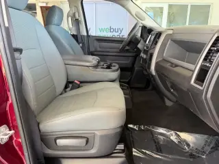 Ram 1500 2017 4x2 Express 4dr Crew Cab 5.5 ft. SB Pickup