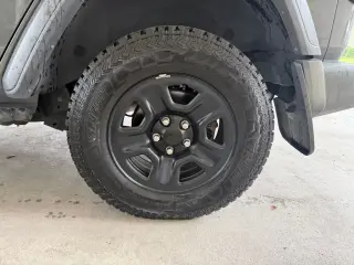 Jeep Wrangler Unlimited 2019 4x4 Sport 4p SUV