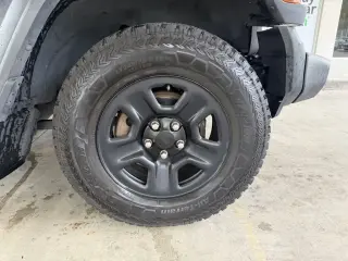 Jeep Wrangler Unlimited 2019 4x4 Sport 4p SUV