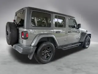 Jeep Wrangler Unlimited 2019 4x4 Sport 4p SUV