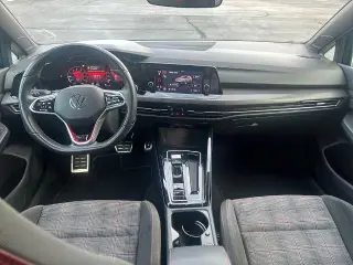Volkswagen Golf GTI 2024 S 4p Hatchback