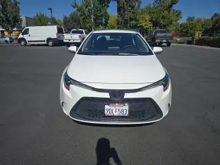 Toyota Corolla 2022 LE Sedan 4p.