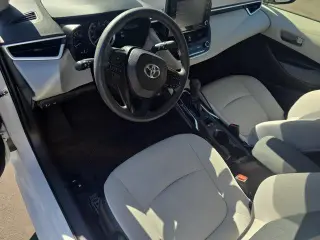 Toyota Corolla 2022 LE Sedan 4p.