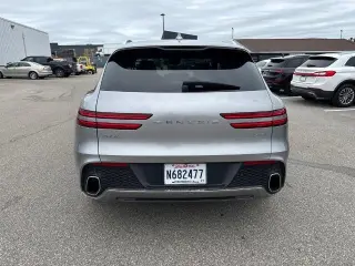 Genesis GV70 2025 AWD 2.5T Standard 4p SUV
