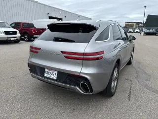Genesis GV70 2025 AWD 2.5T Standard 4p SUV