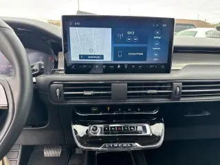 Lincoln Corsair 2023 AWD Standard 4p SUV