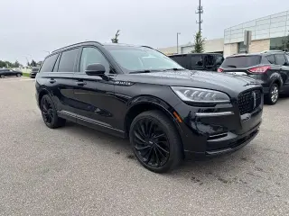 Lincoln Aviator 2023 AWD Reserve 4dr SUV