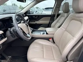 Lincoln Aviator 2023 AWD Reserve 4dr SUV